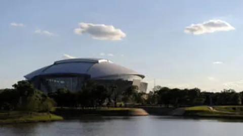 广东队狂揽17分优势，挺进总决赛，杨力维独得22分，黄思静贡献18分8板