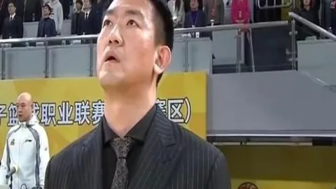 欧冠联赛落幕 曼联未来路在何方